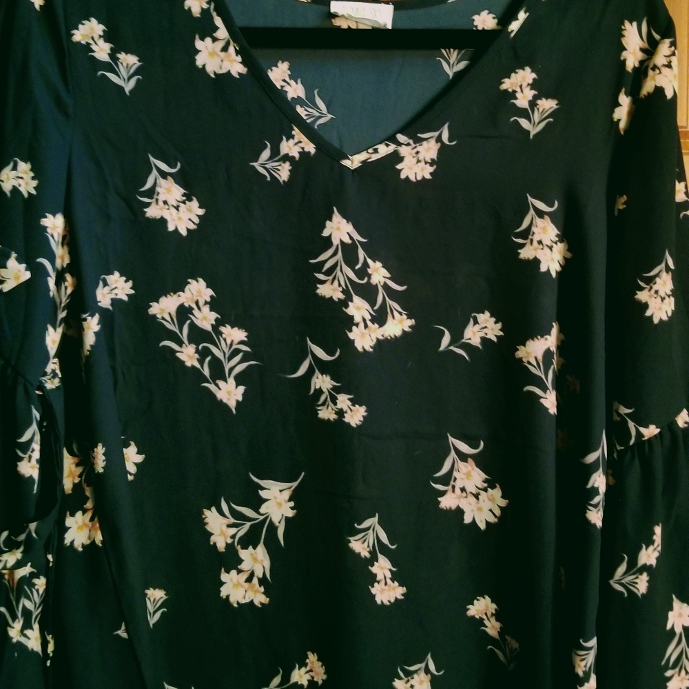 Sienna Sky deep green bell sleeve/tie blouse